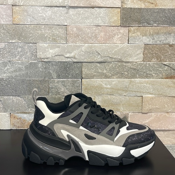 MICHAEL Michael Kors Men's Nick Gabardine Snake Print Sneakers - Picture 9 of 13